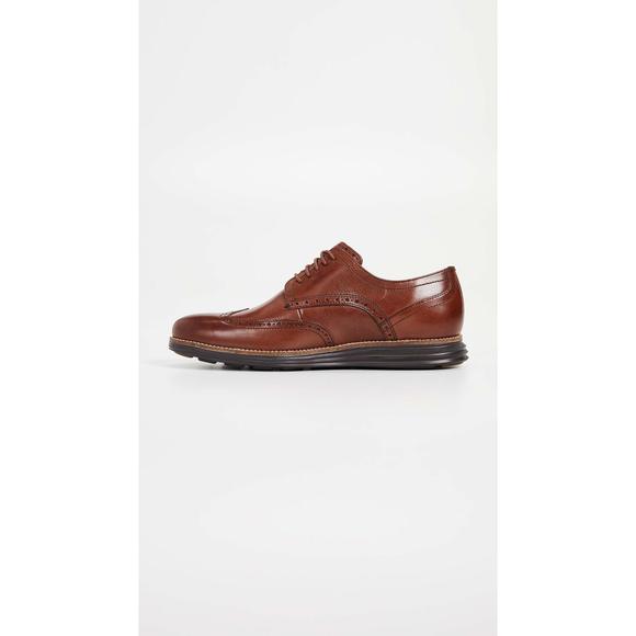 COLE HAAN MEN'S ORIGINAL GRAND SHORTWING OXFORD, WOODBURY/JAVA, 10 MEDIUM US - Picture 3 of 6
